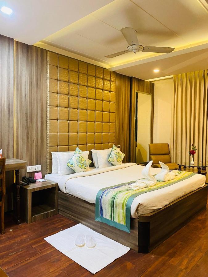 Allāhābād Junction Hotel Ajay International المظهر الخارجي الصورة