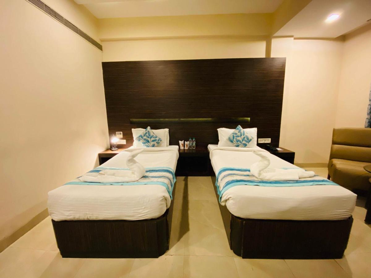 Allāhābād Junction Hotel Ajay International المظهر الخارجي الصورة