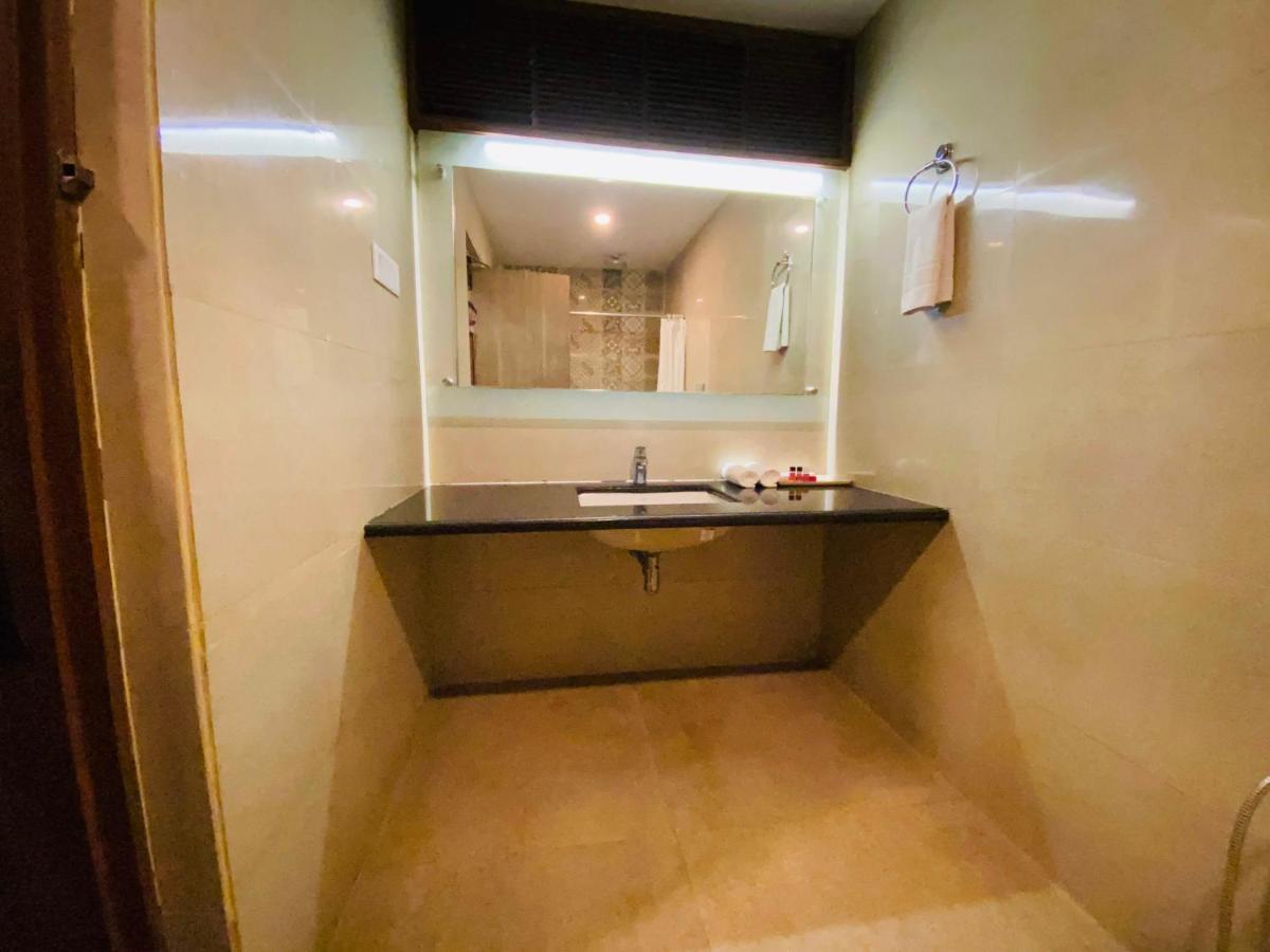Allāhābād Junction Hotel Ajay International المظهر الخارجي الصورة