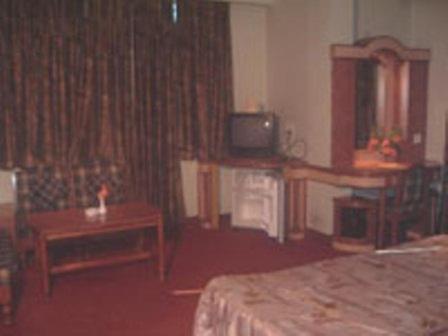 Allāhābād Junction Hotel Ajay International الغرفة الصورة