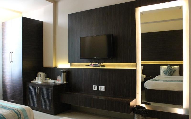 Allāhābād Junction Hotel Ajay International المظهر الخارجي الصورة
